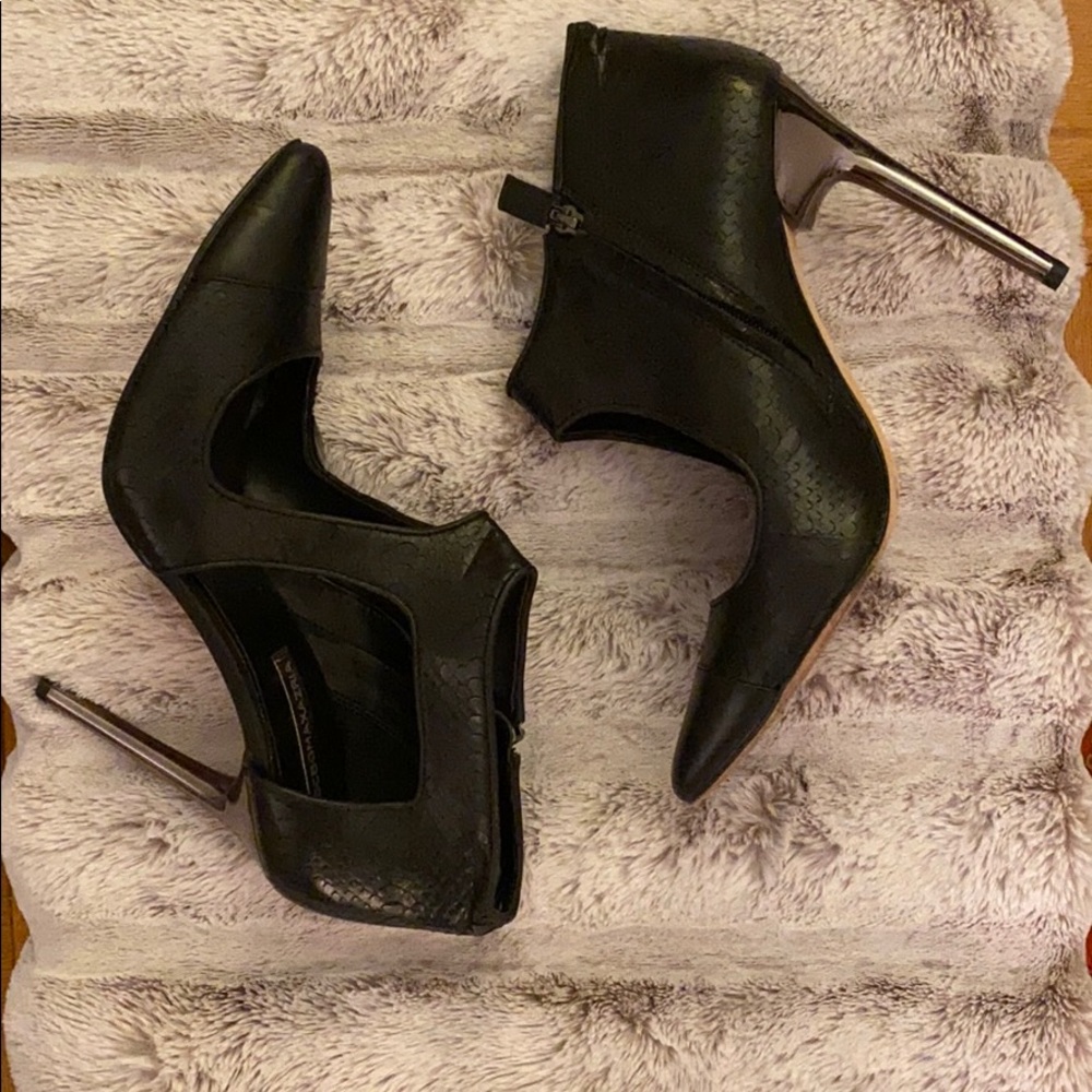 BCBG MaxAzria Bootie